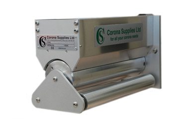 Narrow web corona treater with aluminium rollers.